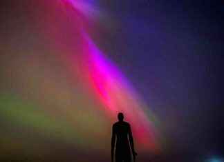 Rare Northern Lights Phenomenon Expected in UK This Week news-04102024-123323