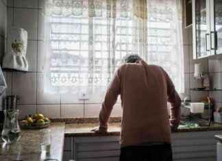 Supporting Aging Americans Facing Dementia Alone: A Growing Concern news-17102024-222824