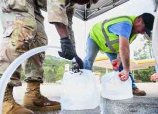 Receding Hurricane Floodwaters Pose Public Health Threat: What You Need to Know news-22102024-233450