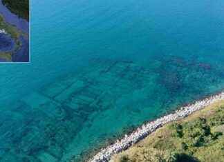 Ancient Temple of Unknown Civilization Discovered Underwater in Italy news-22102024-233733