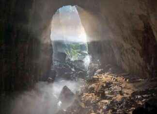 Exploring Hang Son Doong: World’s Largest Cave with 2 Jungles & ‘Great Wall of Vietnam’ news-01112024-172209