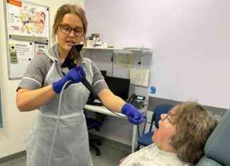 New iPhone Adapter Pilot by NHS for Throat Cancer Detection news-02112024-051805