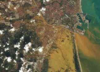 Valencia Disappears Under Sea of Mud: Deadly Spanish Floods Seen from Space news-04112024-222051