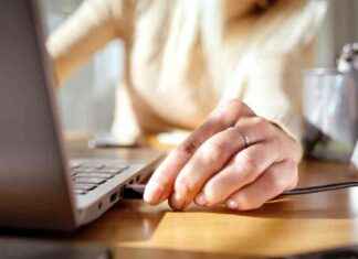 Key Feature to Look for in a Laptop on Black Friday: Stellar Battery Life news-28112024-111451