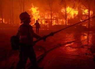 Debunking Trump’s False Claims on Los Angeles Fire Response debunking-trumps-false-claims-on-los-angeles-fire-response