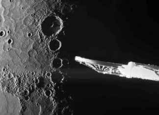 Exploring Mercury’s Landscape: Stunning Images of Icy Craters and Sunlit Plains exploring-mercurys-landscape-stunning-mages-of-cy-craters-and-sunlit-plains
