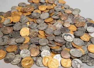 Rare Discovery: 400+ Roman-era Coins from Rome, Britain, and Africa Found in Netherlands rare-discovery-400-roman-era-coins-from-rome-britain-and-africa-found-in-netherlands