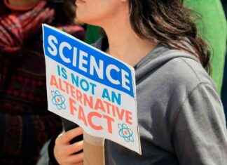 Protest Trump Attacks: Stand Up for Science Rallies protest-trump-attacks-stand-up-for-science-rallies