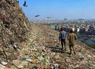 Ghazipur Landfill: Delhi’s Toxic ‘Garbage Mountain’ Endangers Residents ghazipur-landfill-delhis-toxic-garbage-mountain-endangers-residents