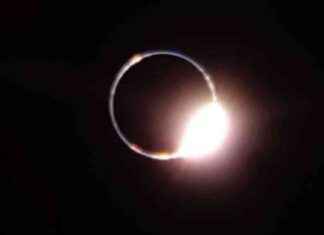 Moon’s View of Eclipse: Lander Captures Historic Event moons-view-of-eclipse-lander-captures-historic-event