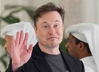 Elon Musk to Continue as Tesla CEO, Cuts Back on Political Spending elon-musk-to-continue-as-tesla-ceo-cuts-back-on-political-spending
