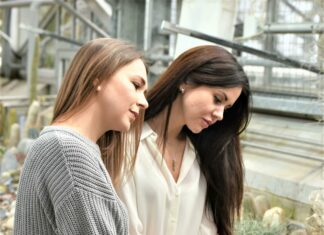 Science Lessons That Spark Curiosity and Ignite Learning Adventures