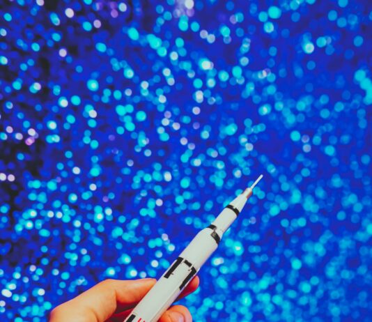 Science Fiction Art: Explore The Boundless Worlds of Imagination