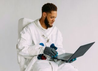 Exploring Computer Science: Unlocking Secrets of the Digital World